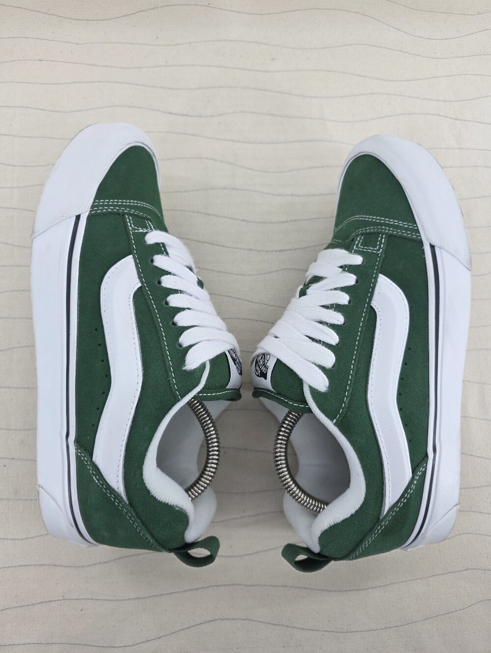 Vans Unisex Knu Skool Green Suede White Skate Shoes Gum Soles Sz 8 Men/ 9.5 Wom - Picture 8 of 11